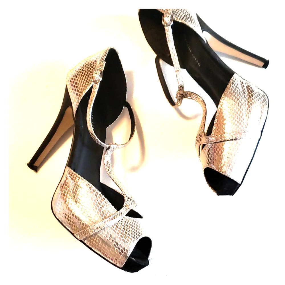 Silver snakeskin like shoes